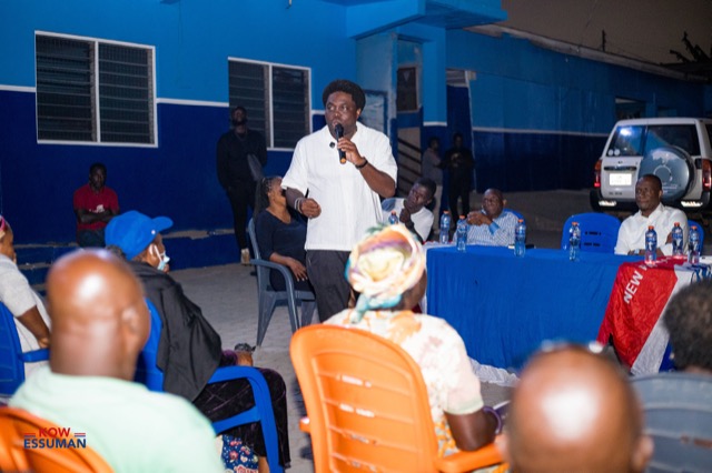 Evening meeting in Mpoase
