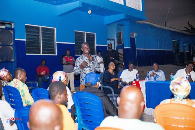Evening meeting in Mpoase